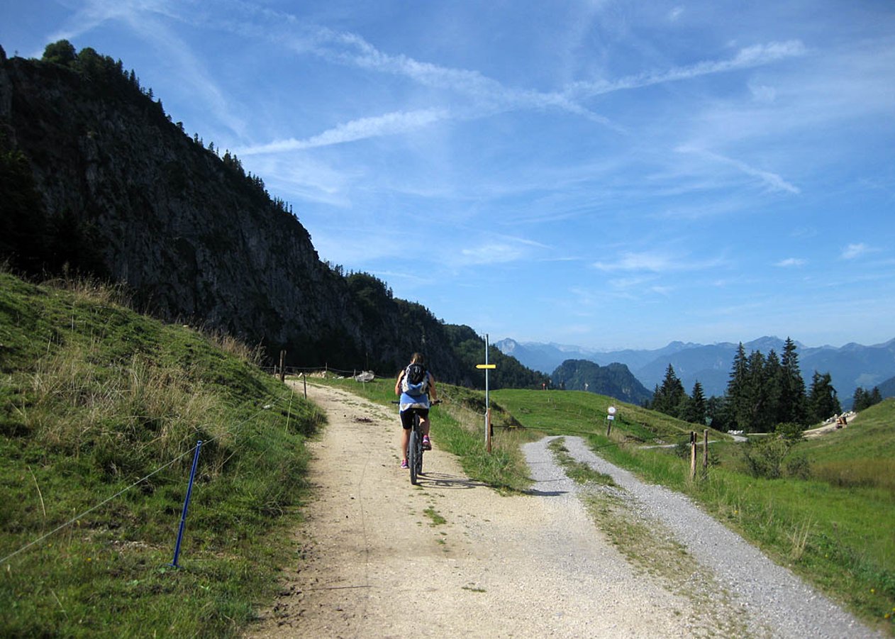 Kurzer Mountainbike Ausflug vom Kössener Ortsteil Staffen im Kaiserwinkl über die Edernalm zur Ottenalm
