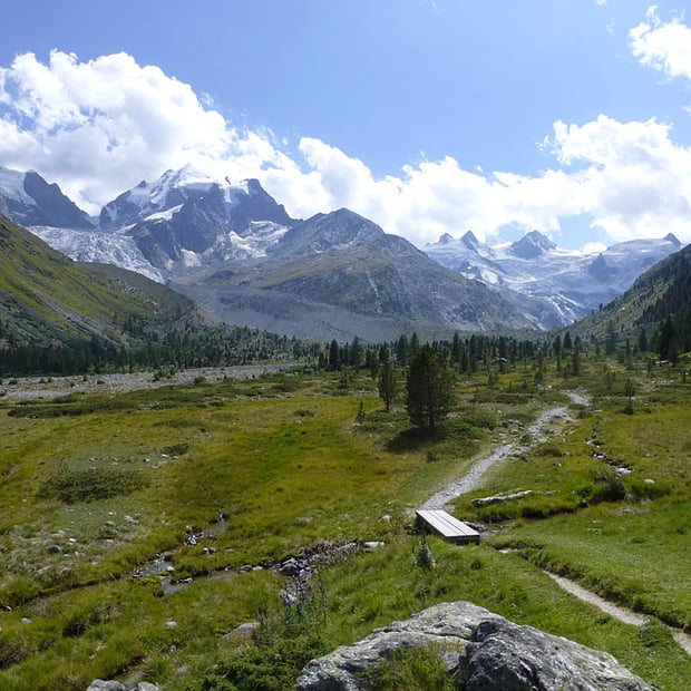 Landschaftlich sehr abwechslungsreiche MTB-Tour von Samedan ins bezaubernde Rosegtal und über den Ley da Staz zurück