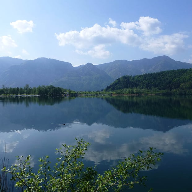 Kurzweilige Rundtour von Levico Terme über Caldonazzo und Centa San Nicolò am Fuße des Cima Vigolana vorbei und über Vattaro zurück