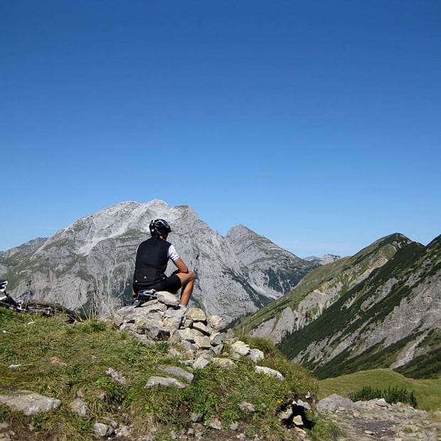 Transalp-Trainingsetappe vom Risstal über Binsalm und westliches Lamsenjoch zur Lamsenjochhütte