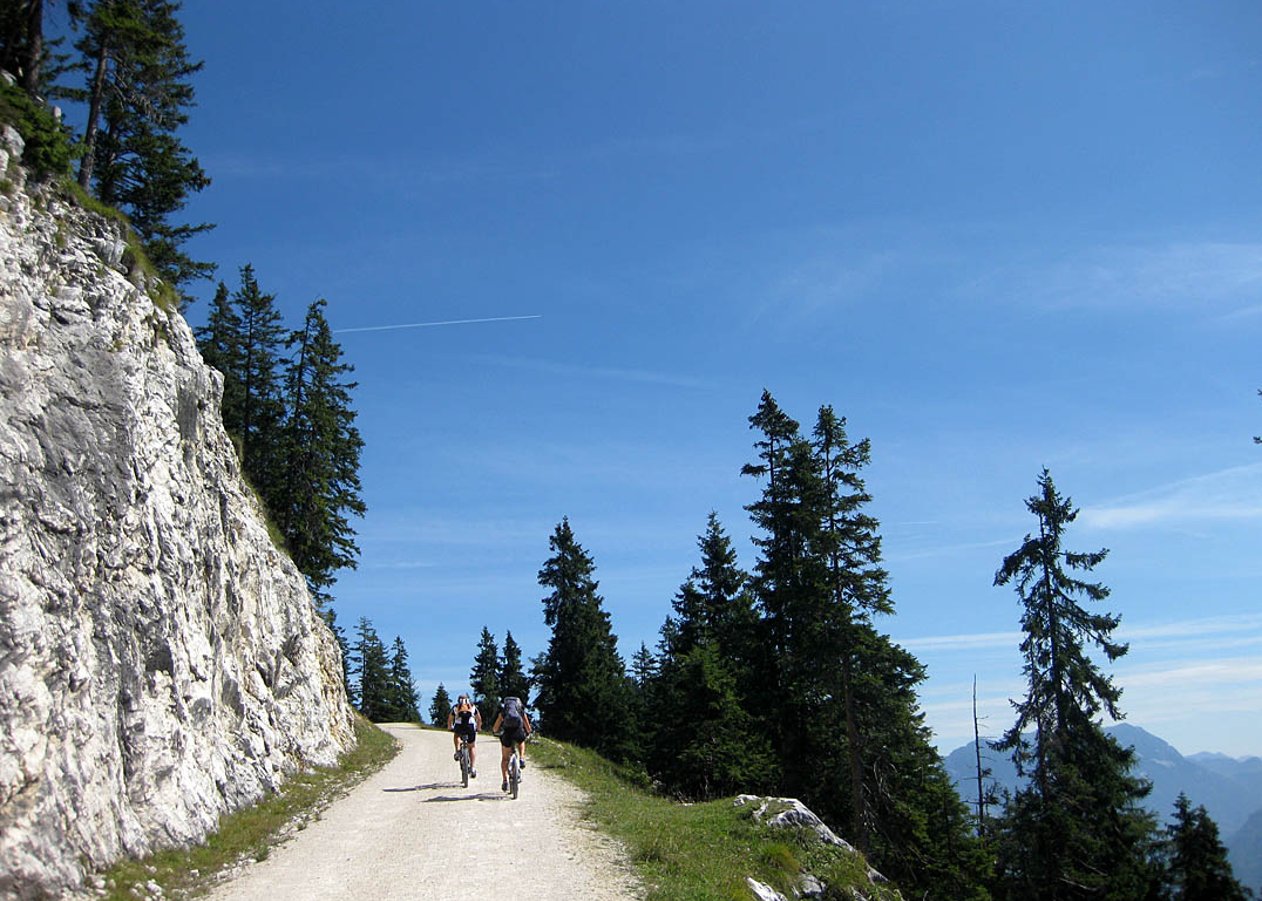 Von Thiersee über die Kala Alm zum Pendlinghaus am Gipfel des Pendling, dem Hausberg Kufsteins