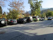 Parkmöglichkeiten entlang des Lahnbachs – © mtbsepp.de