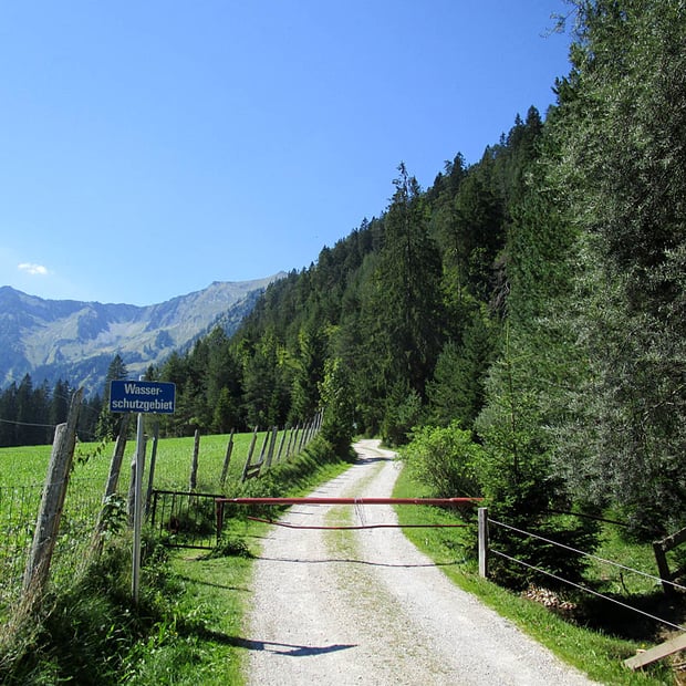 Überschaubare Mountainbike-Tour von den Christlum Hochalmliften am Achensee hinein in das Oberautal und vorbei an der Schrombachalm zur Kaserstattalm