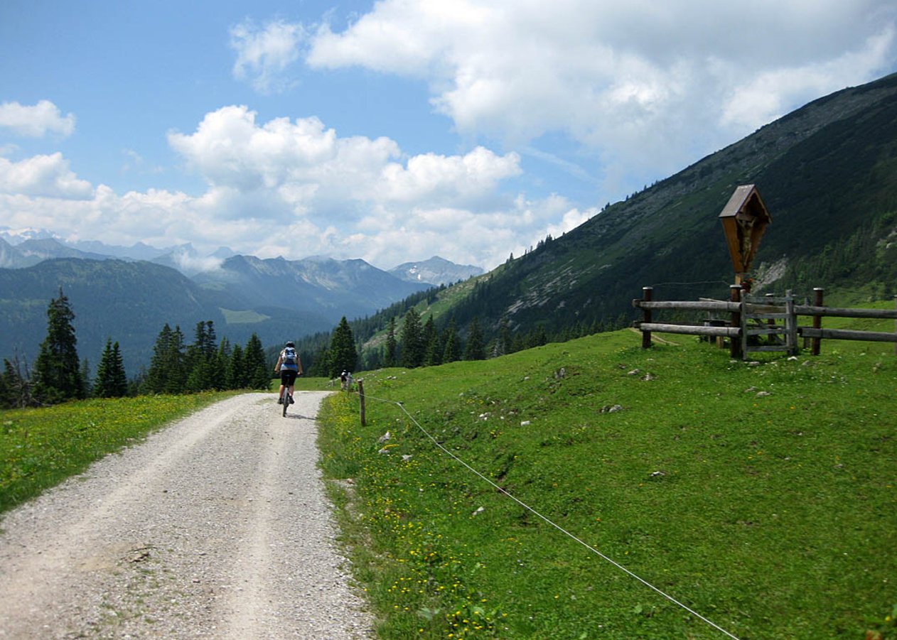 Juifen-Runde von Fall über die Via Bavarica Tyrolensis nach Achenwald und zur Rotwandlhütte am Juifen