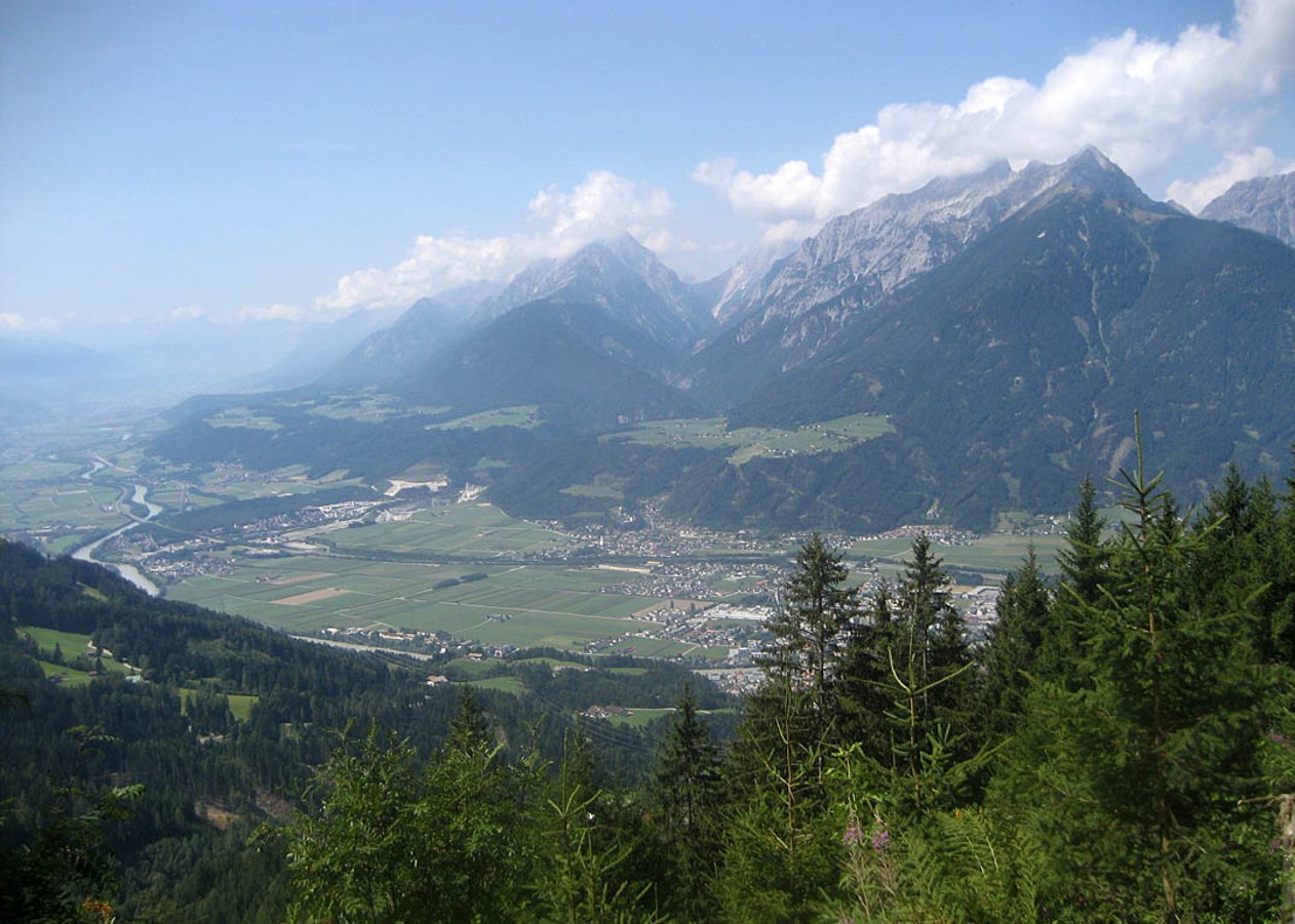 Von Schwaz auf den Zintberg zur Proxenalm und über das Alpengasthaus Kogelmoos und Gallzein zurück
