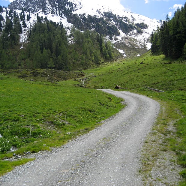 Von Inneralpbach durch das Alpbachtal über Greitalm und Farmkehralm in Richtung Großer Galtenberg