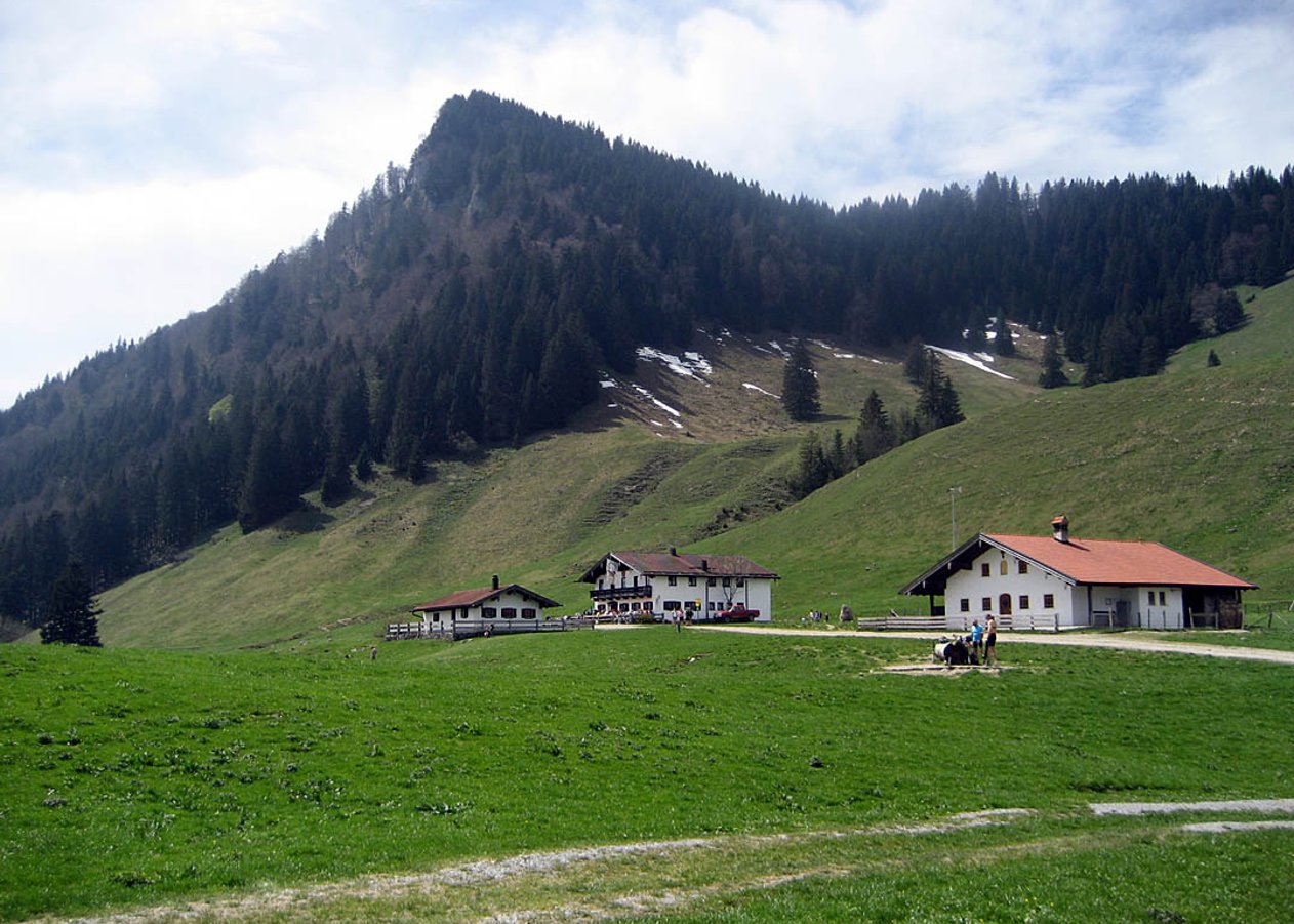 Von Nußdorf am Inn zu Deindlalm und Lagler Hütte am Fuße des Heuberg Gipfels