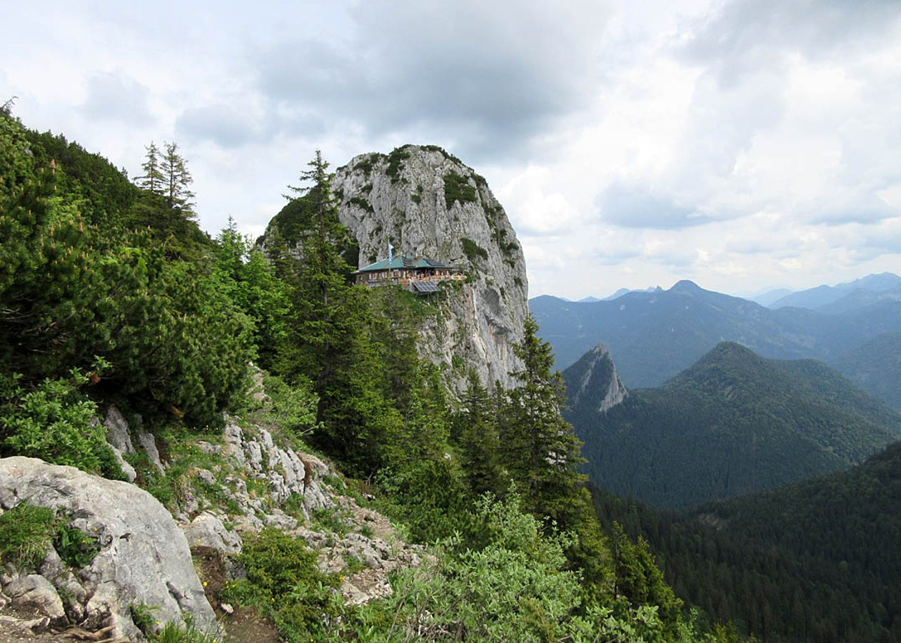 Von Fleck über Röhrlmoos- und Roßsteinalm auf die Tegernseer Hütte zwischen Roß- und Buchstein